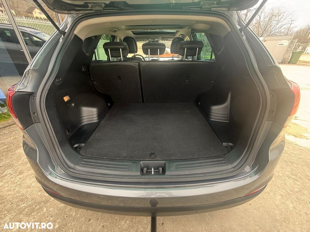 Hyundai ix35 2.0 CRDI 4WD Automatik Style - 35