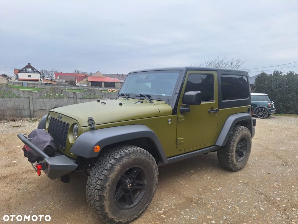 Jeep Wrangler - 1