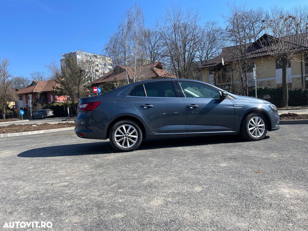 Renault Megane Blue dCi 116 EDC Intens - 5