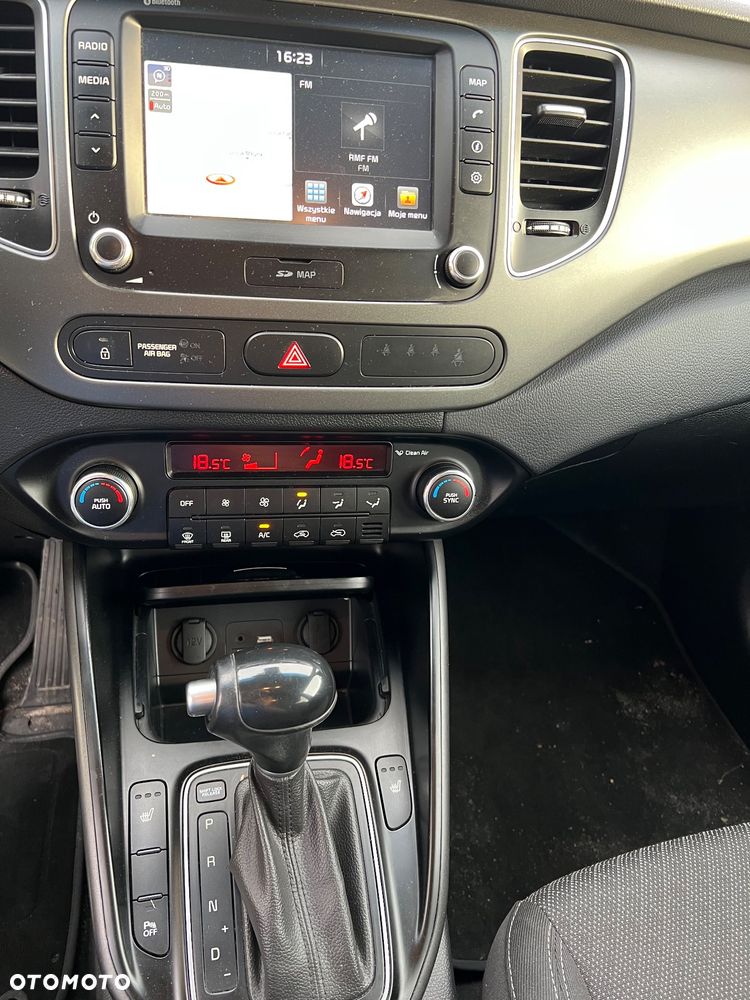 Kia Carens 1.7 CRDi L DCT - 3