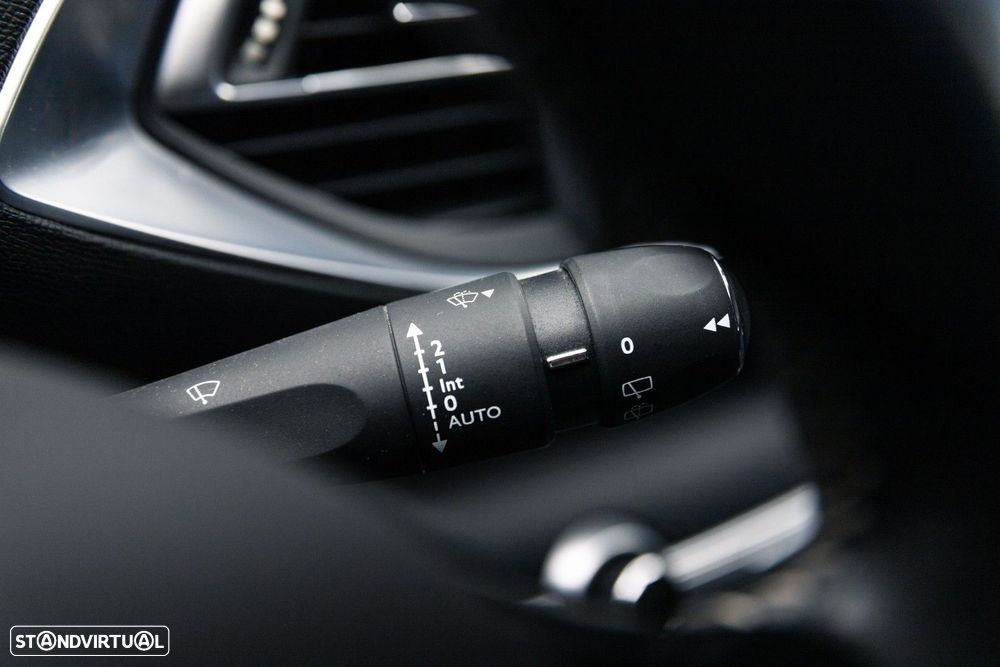 Peugeot 308 SW 1.5 BlueHDi Active - 31