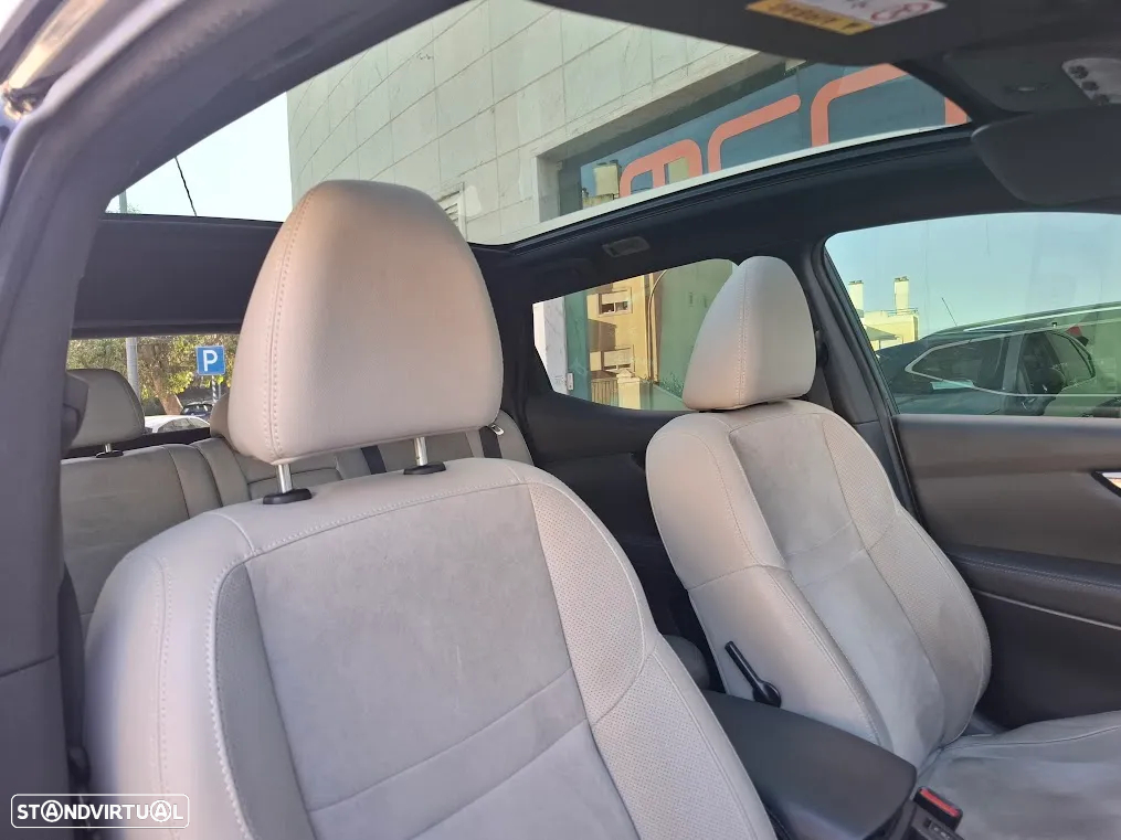 Nissan Qashqai 1.5 dCi Tekna Alcantara - 43