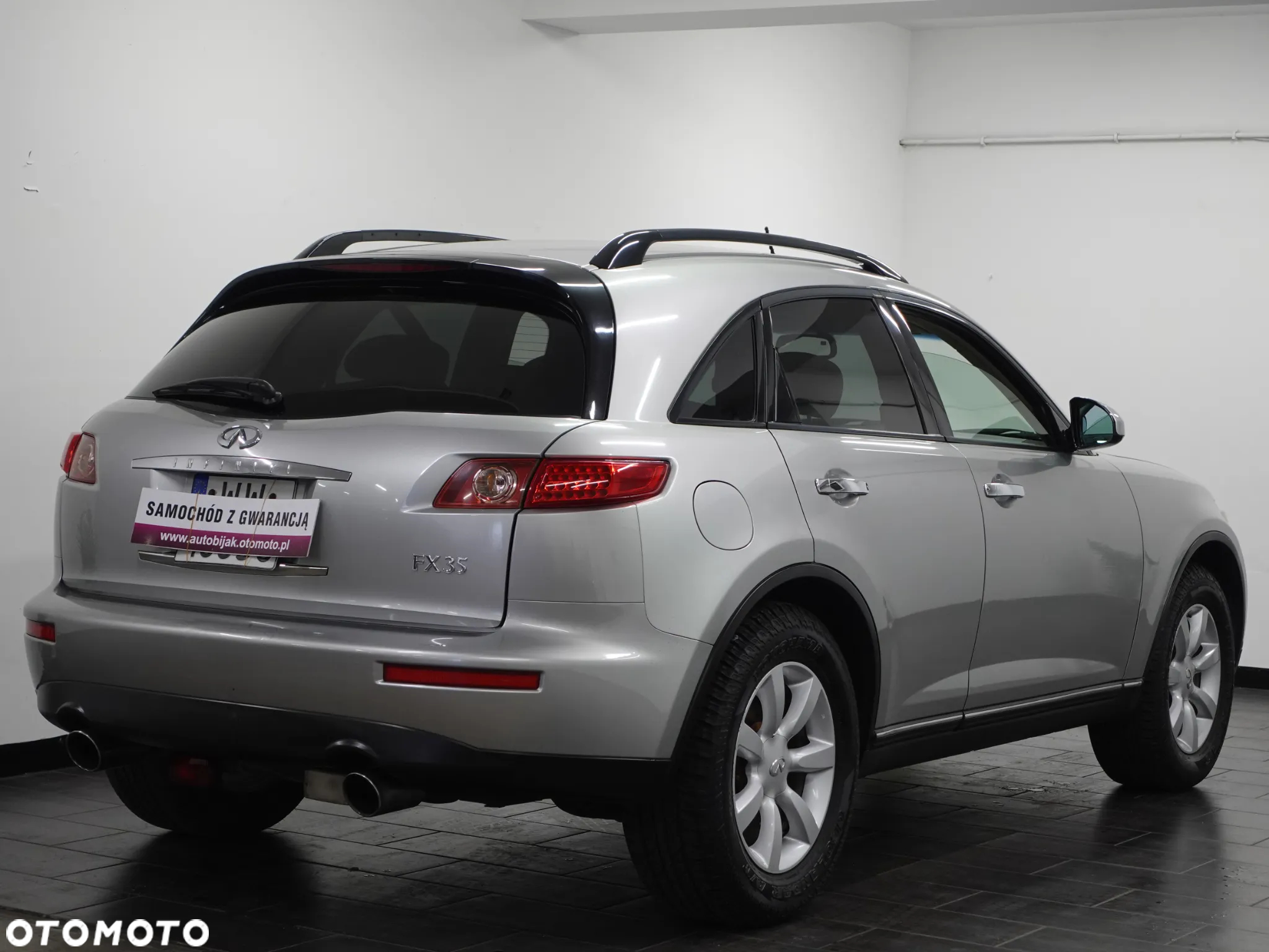 Infiniti FX FX35 - 9