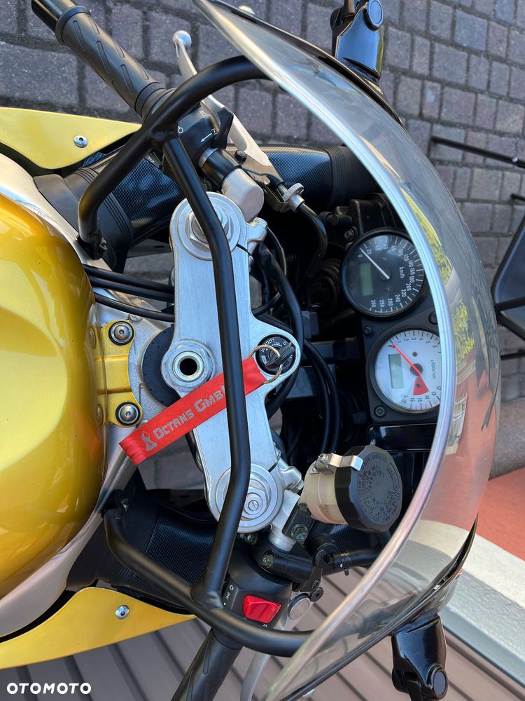 Suzuki GSX-R - 7