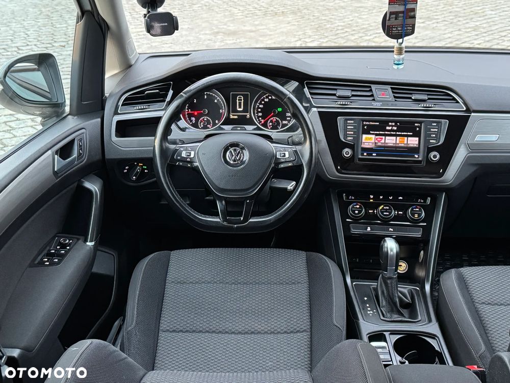 Volkswagen Touran 2.0 TDI BMT Special Edition DSG - 3