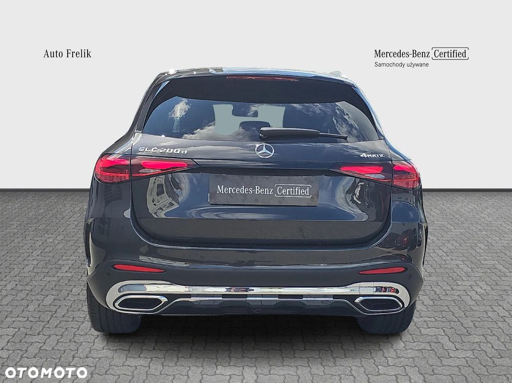 Mercedes-Benz GLC 200 d mHEV 4-Matic AMG Line - 4
