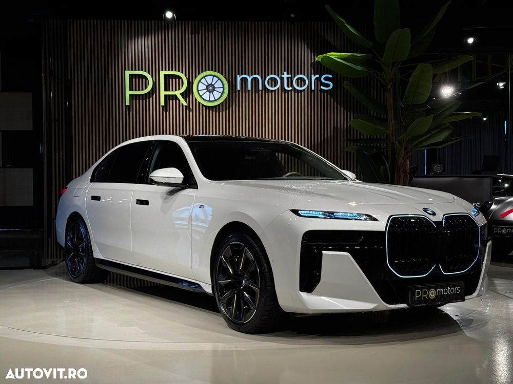 BMW Seria 7 - 8
