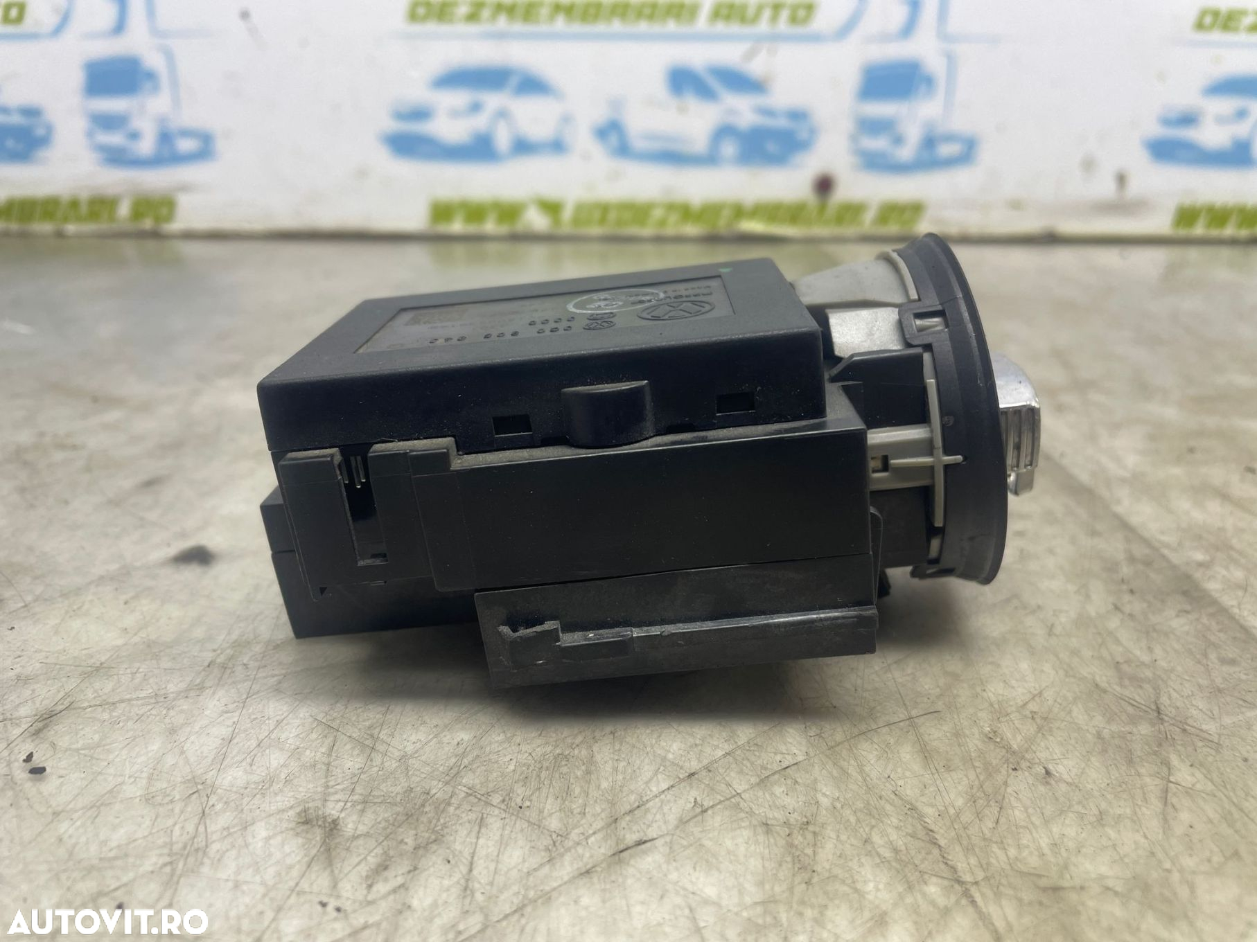 Contact cu cheie 3c0905843 Volkswagen VW Passat B6 [2005 - 2010] 1.9 - 2
