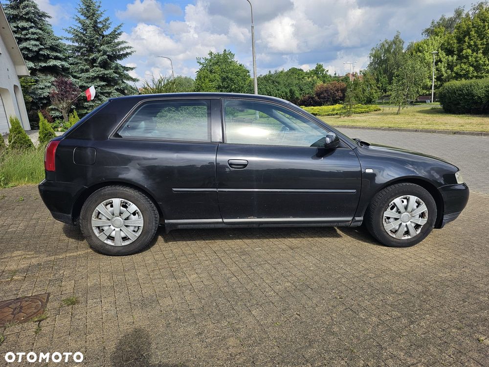 Audi A3 Sportback 1.8 Ambition - 10