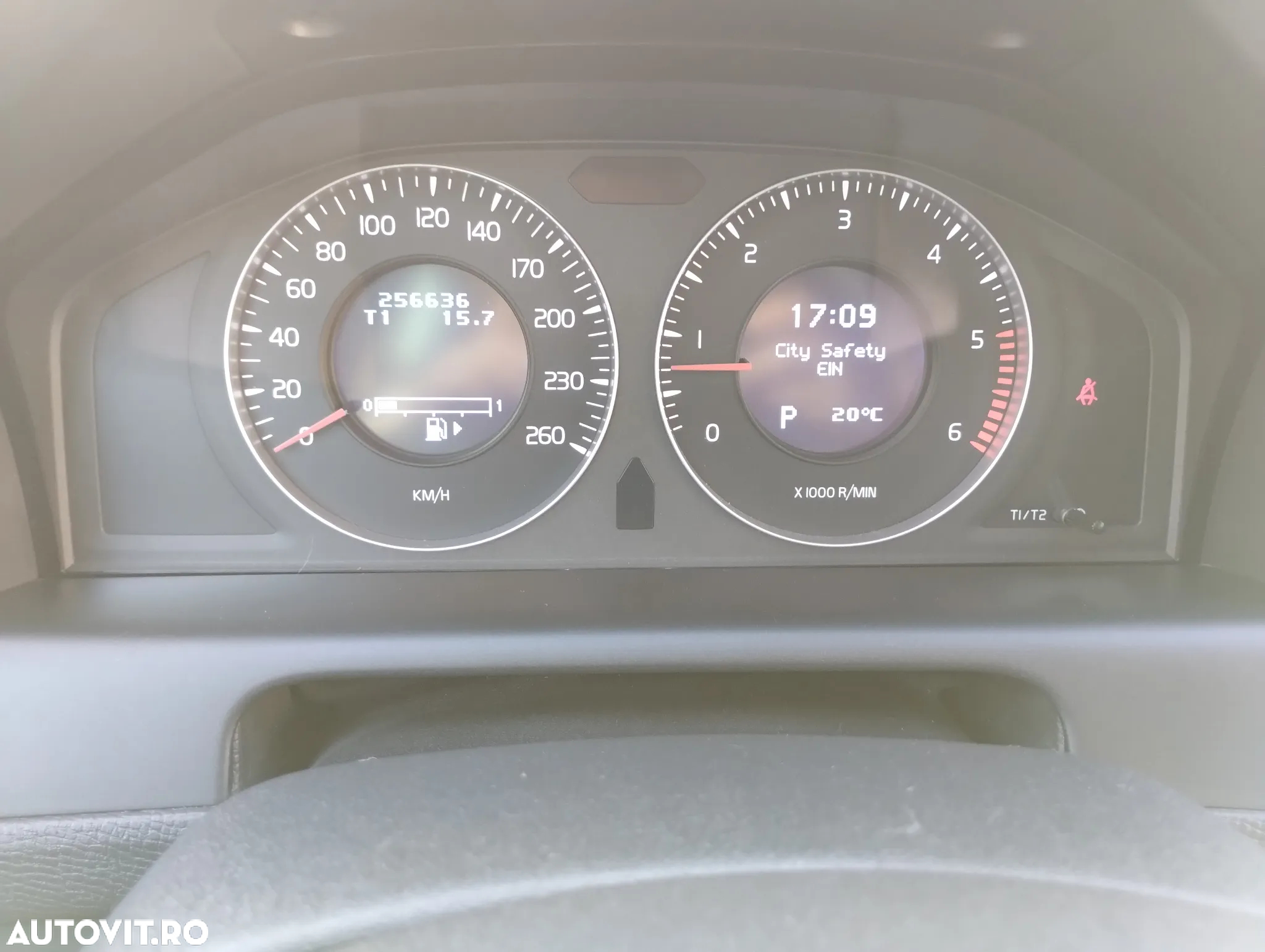 Volvo XC 60 - 14