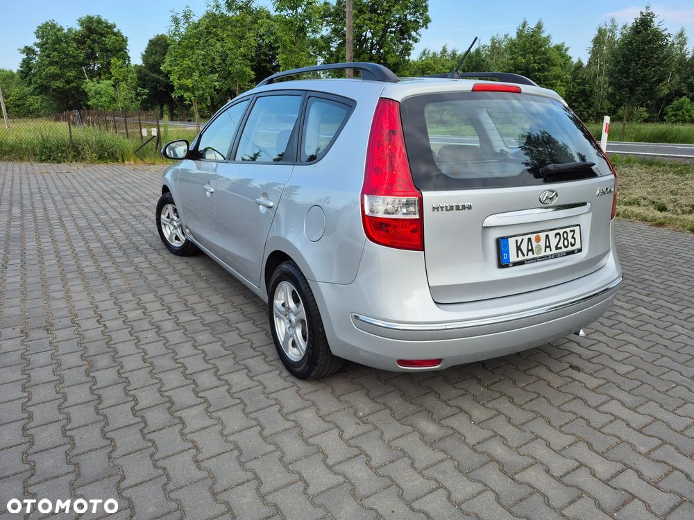 Hyundai i30 1.6 Style - 14