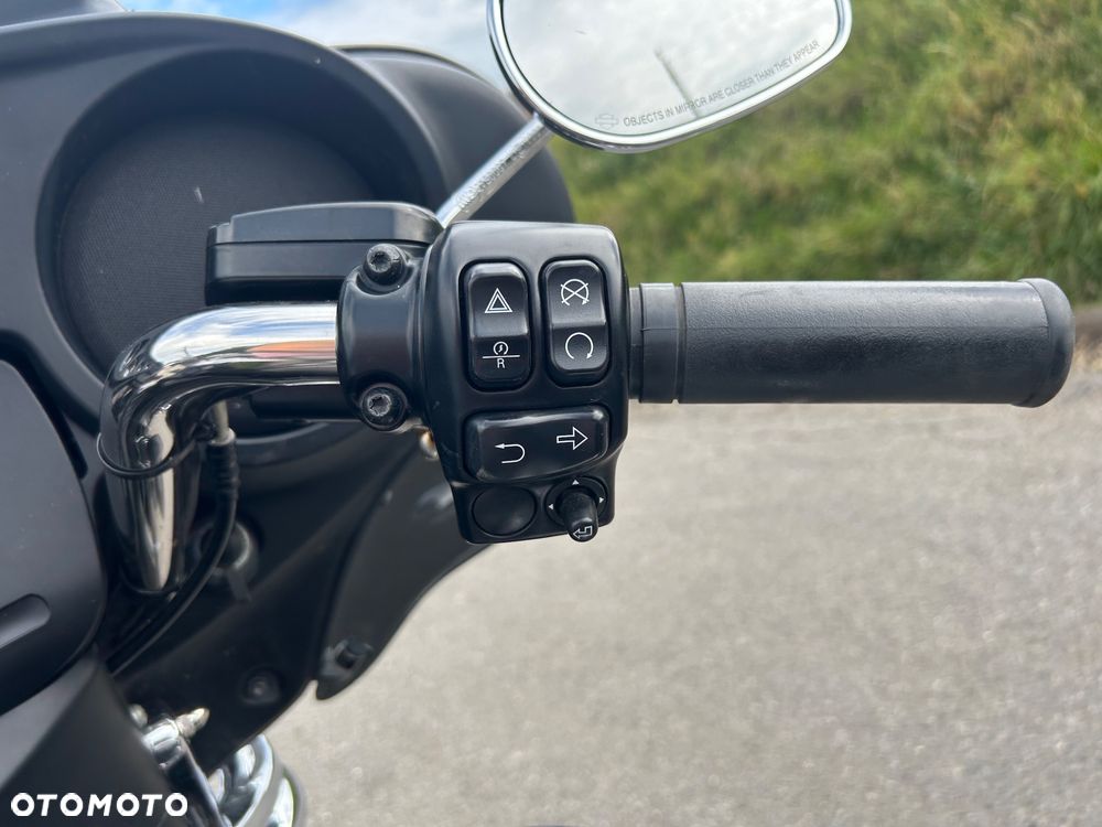 Harley-Davidson Tri Glide - 15