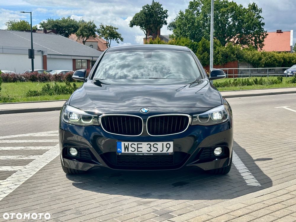 BMW Seria 3 318d M Sport - 8