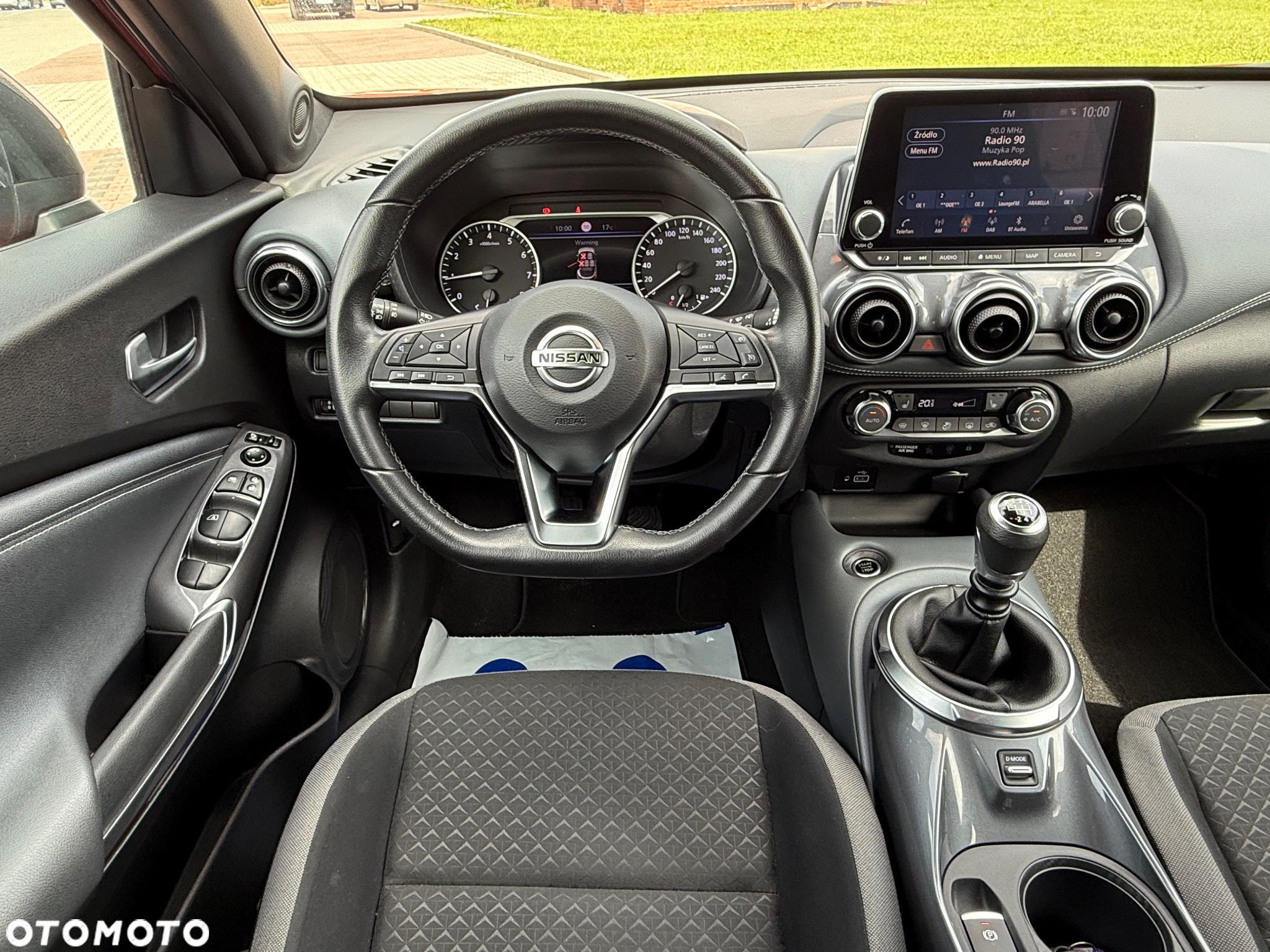Nissan Juke 1.0 DIG-T N-Connecta - 18