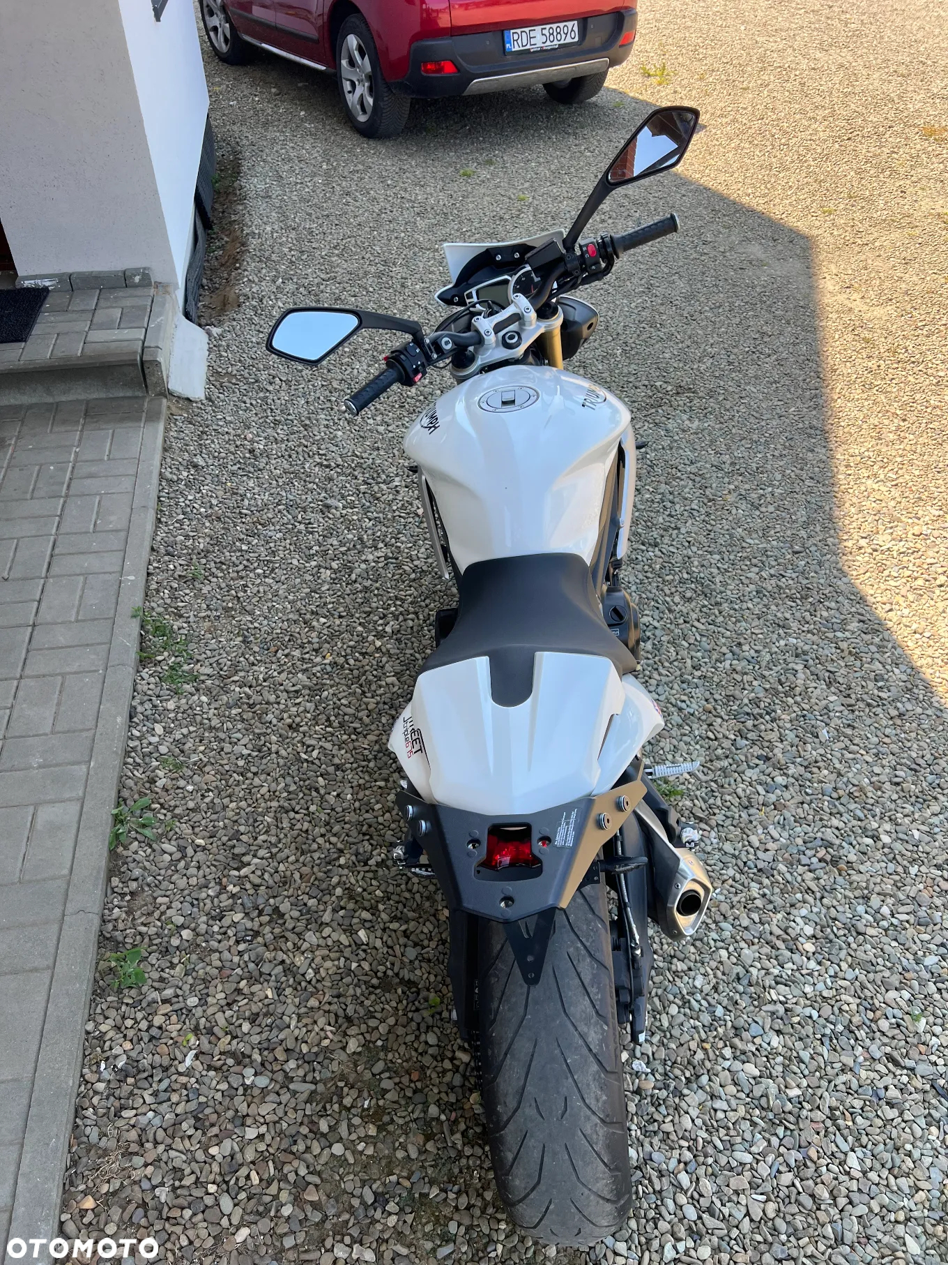Triumph Street Triple - 3