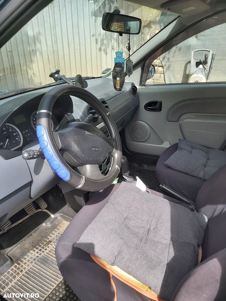 Dacia Logan 1.4 MPI Laureate - 8