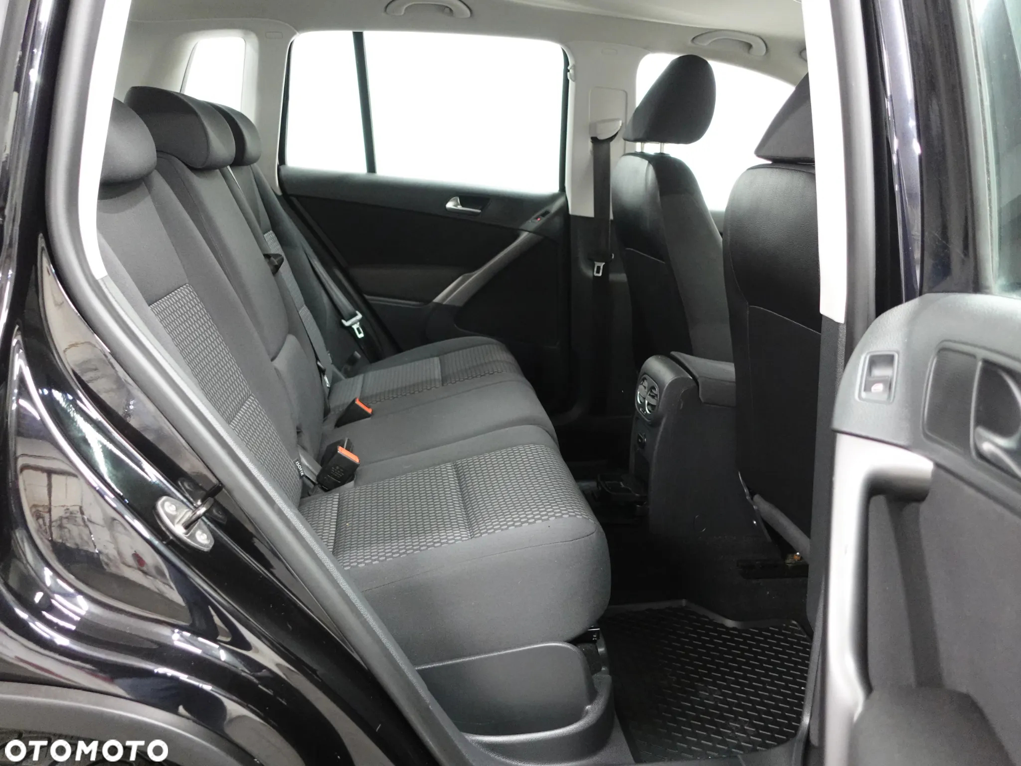 Volkswagen Tiguan 1.4 TSI 4Motion Trend & Fun - 26
