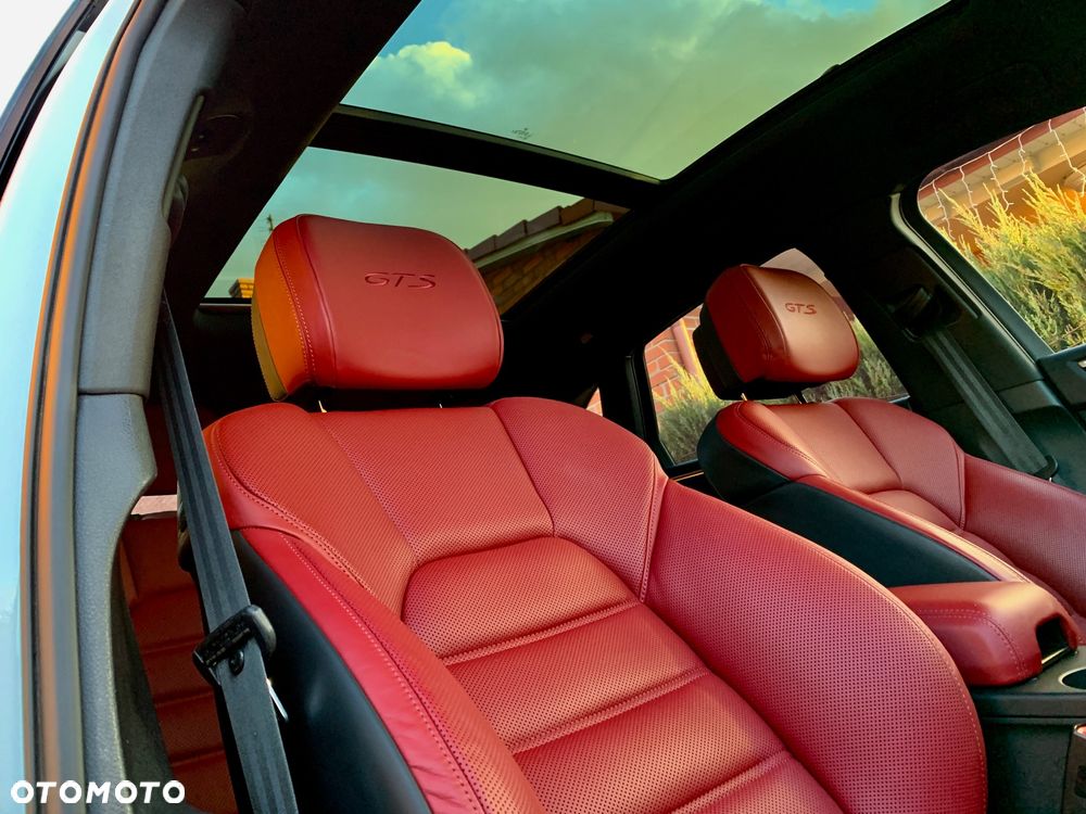 Porsche Macan GTS PDK - 22