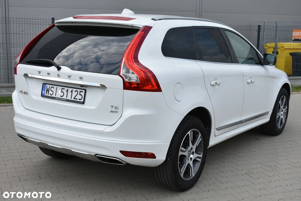 Volvo XC 60 T6 AWD Summum - 4