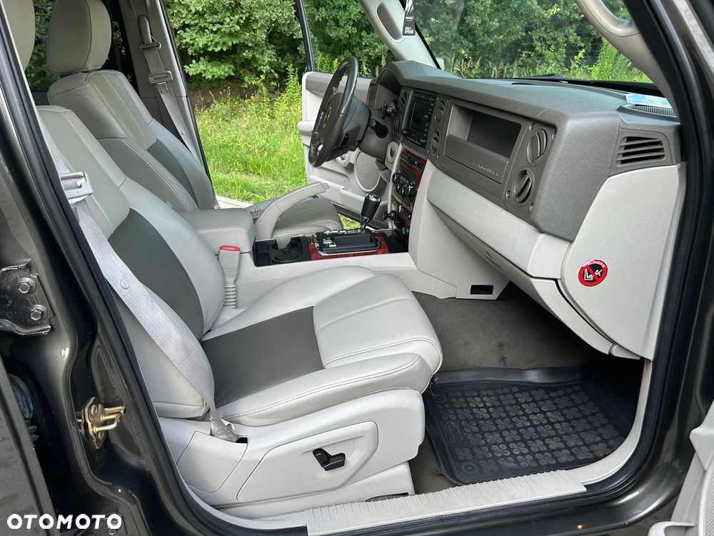 Jeep Commander 3.0 CRD Limited - 26