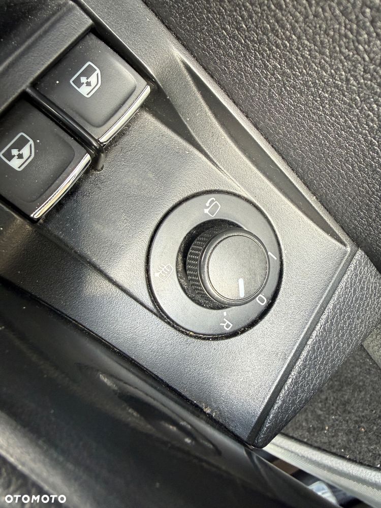 Skoda Superb 2.0 TDI 4x4 Sportline DSG - 19