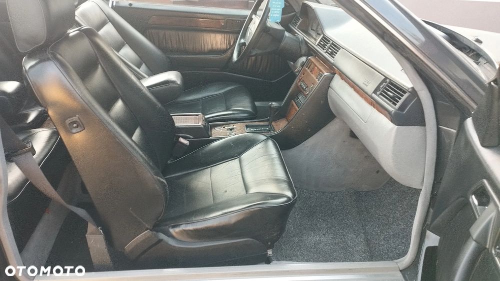 Mercedes-Benz W124 (1984-1993) - 14