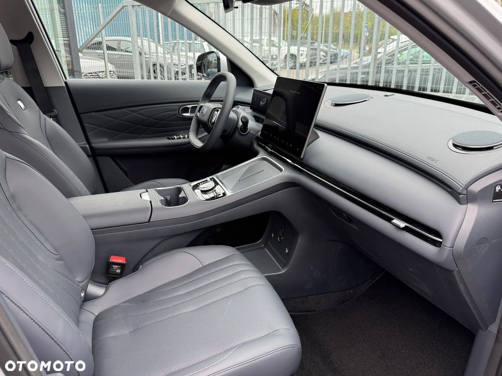 Geely Starray EM-i 1.5 PHEV Pro - 8