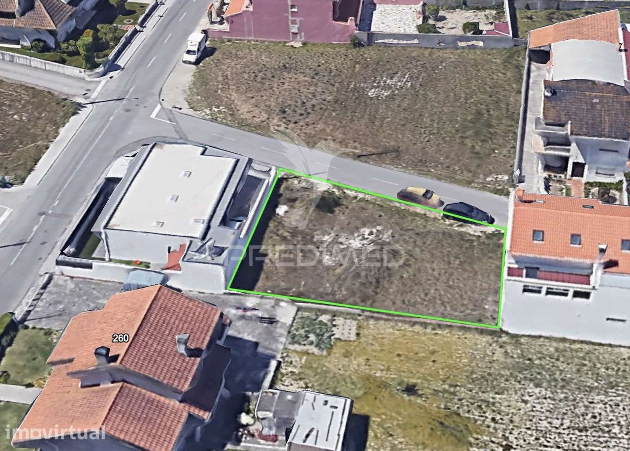 Terreno com 384 m² e Frente Generosa — Gafanha da Nazaré - Grande imagem: 2/3