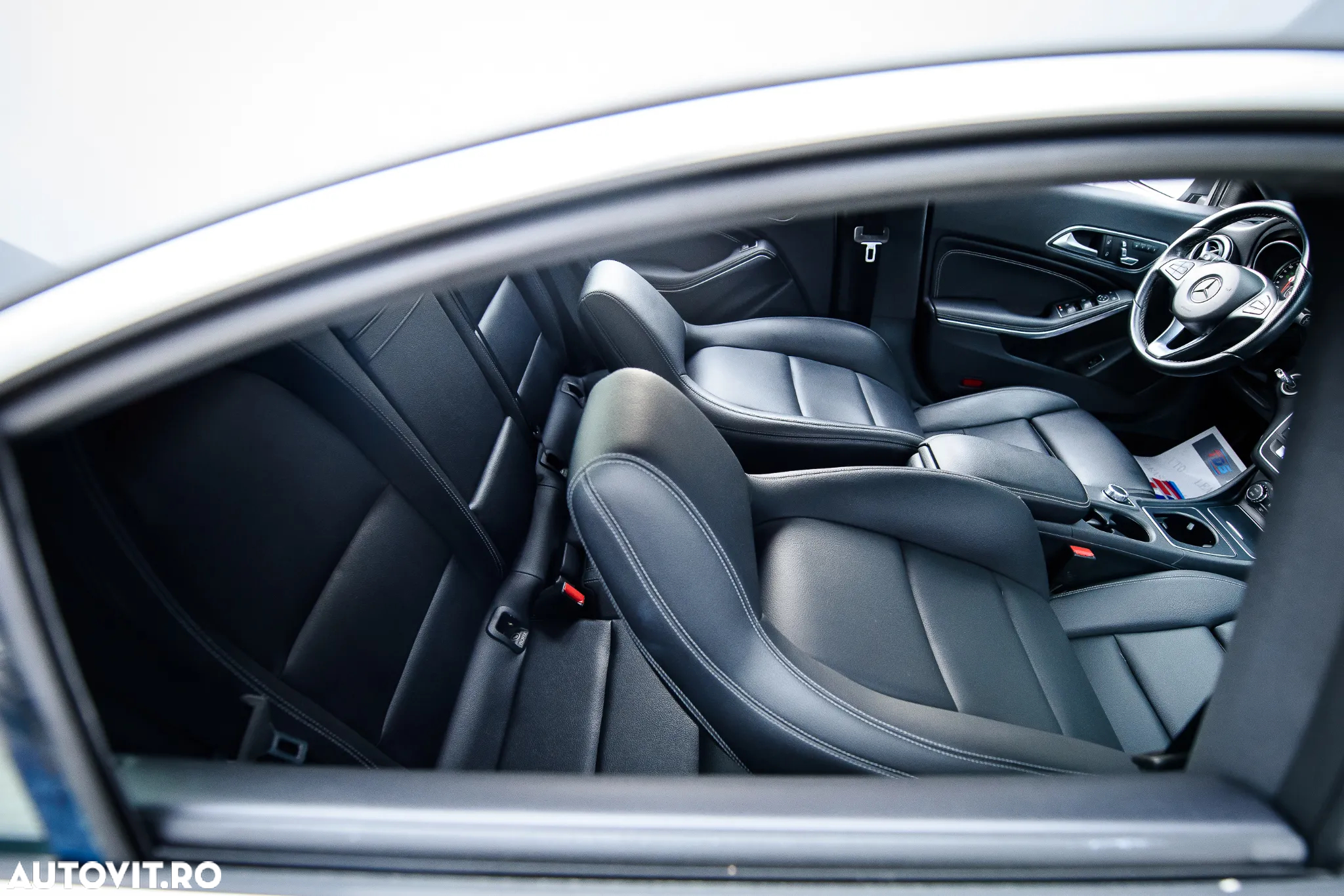 Mercedes-Benz CLA 250 7G-DCT - 13
