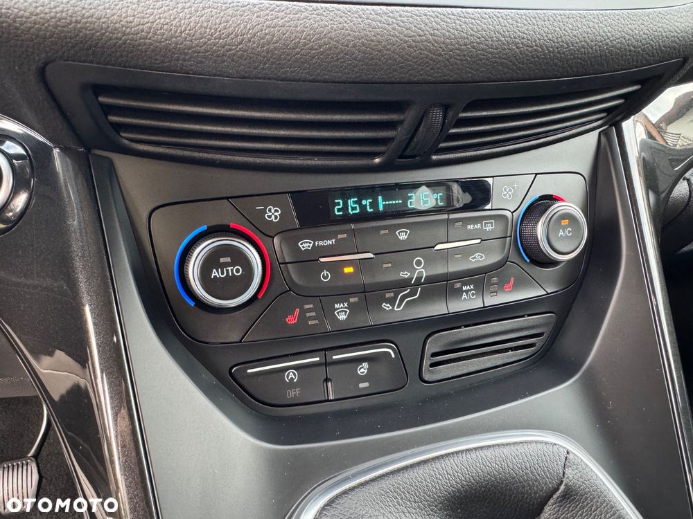 Ford Kuga - 21