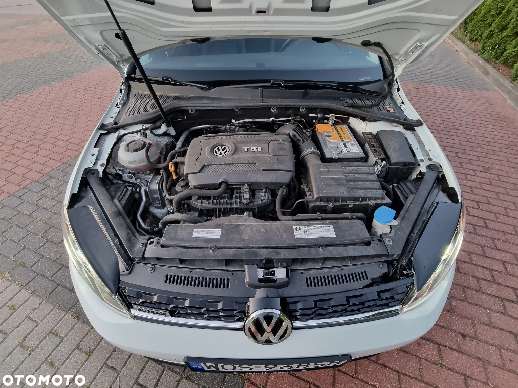 Volkswagen Golf - 12