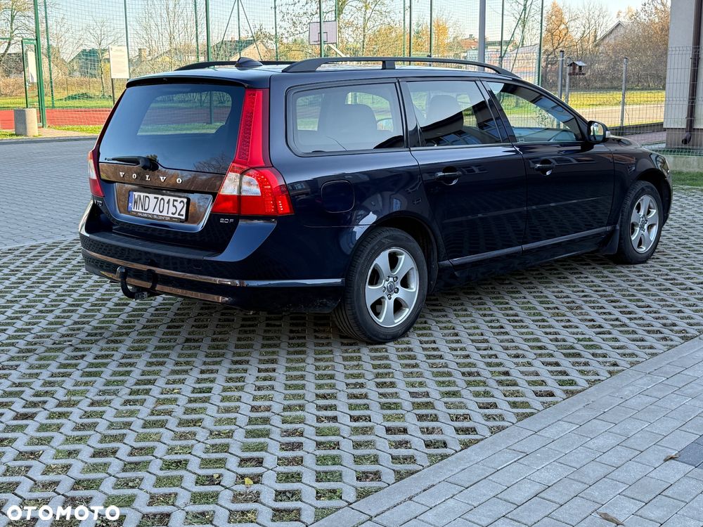 Volvo V70 2.0 Summum - 5