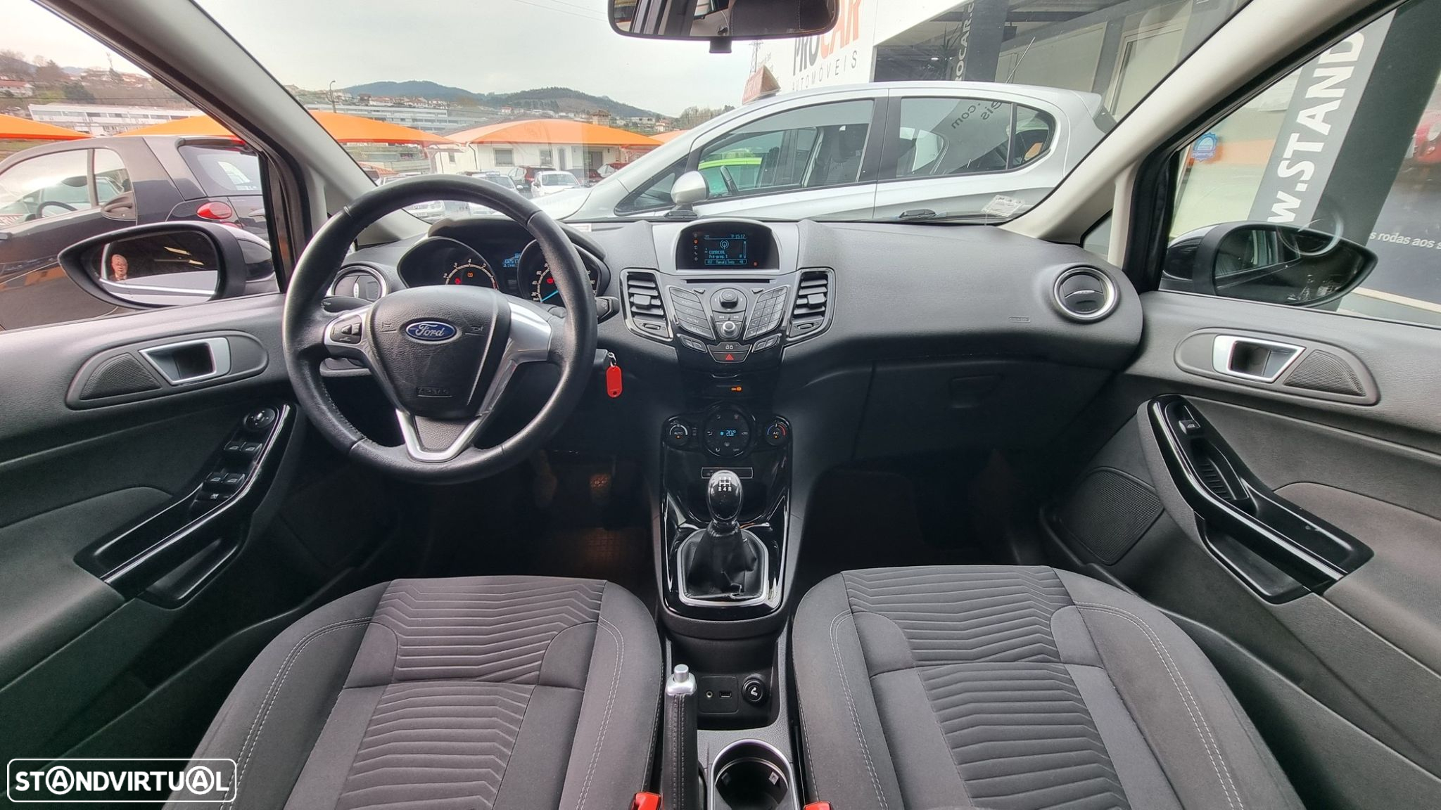 Ford Fiesta 1.0 T EcoBoost Titanium - 4