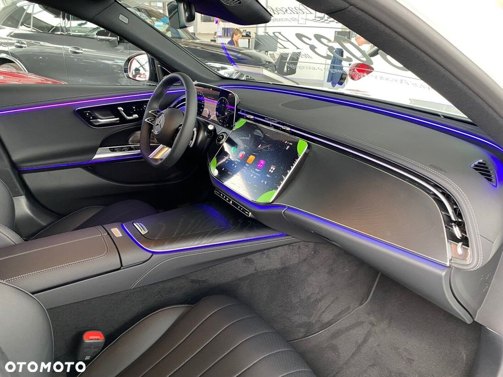 Mercedes-Benz Klasa E - 17