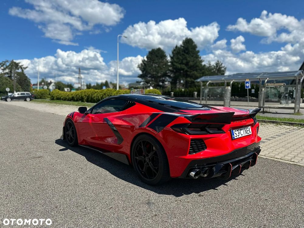 Chevrolet Corvette - 8