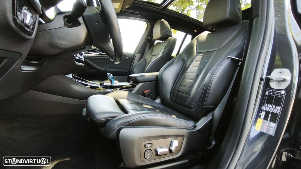 BMW iX3 M Sport Impressive - 12