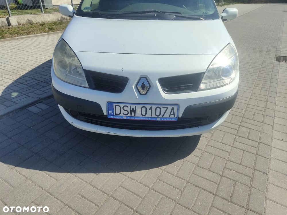 Renault Scenic 1.9 dCi FAP Conquest - 14