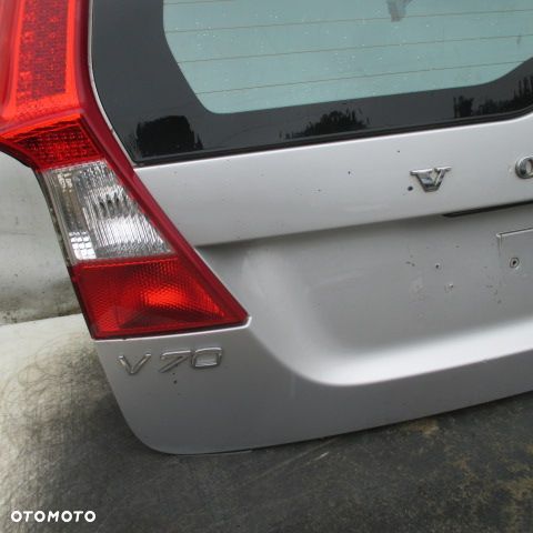 VOLVO V70 XC70 KLAPA TYŁ TYLNA Z SZYBĄ I LAMPAMI 2007- - 8