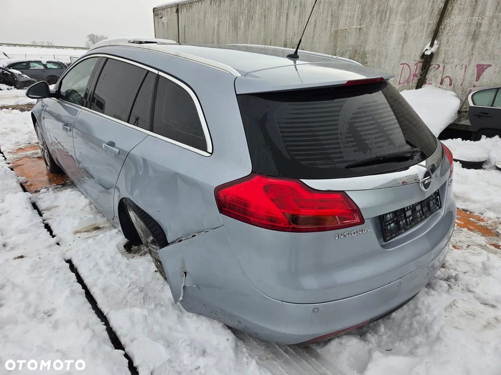 Opel Insignia A 2013 Silnik 2.0 CDTI (A20DT) 131 KM (96 kW) Z189 Na części klapa maska lampa - 2