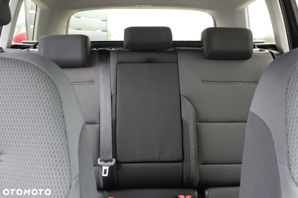 Volkswagen Golf 1.4 TSI BMT Comfortline - 26