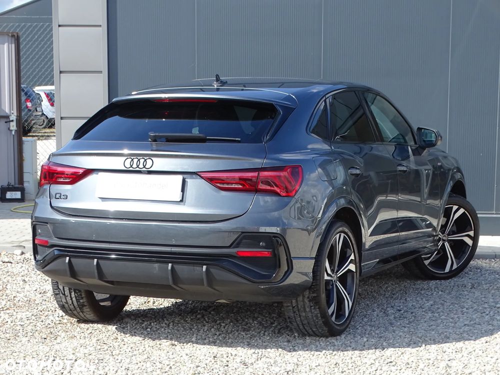 Audi Q3 Sportback - 5