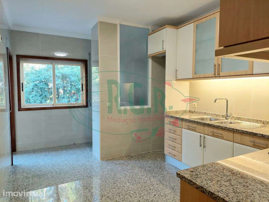 T2 PRONTO A HABITAR | Suite | Garagem Fechada - Grande imagem: 3/24