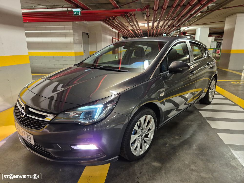 Opel Astra 1.0 Dynamic Sport S/S - 1