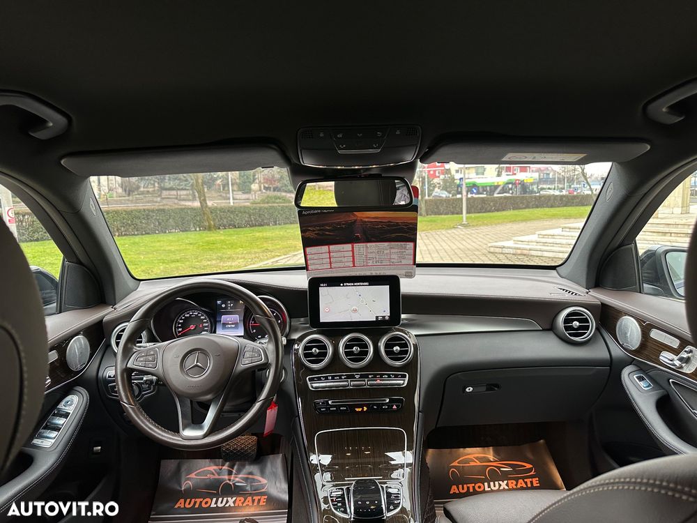 Mercedes-Benz GLC - 28