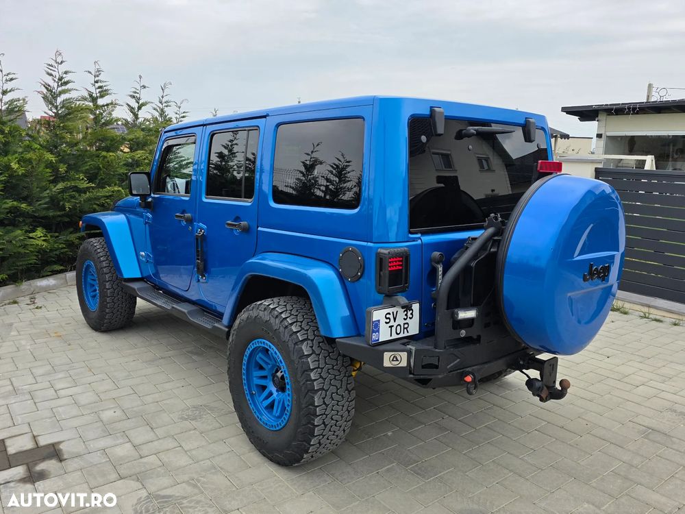 Jeep Wrangler Unlimited 2.8 CRD DPF Automatik Polar - 4