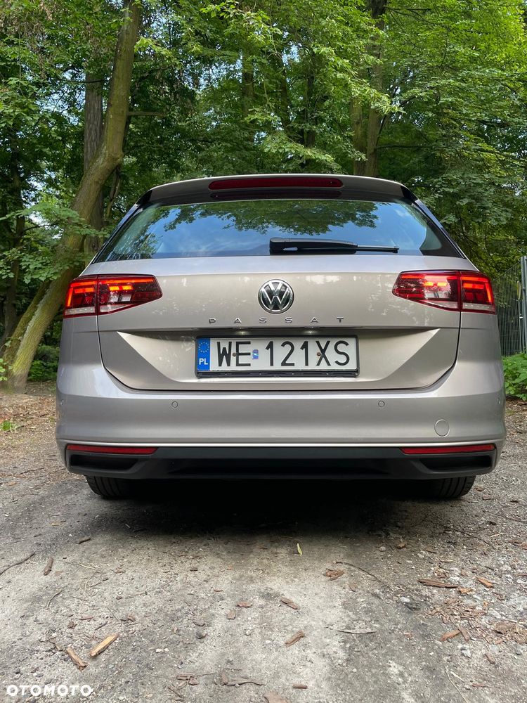 Volkswagen Passat 2.0 TDI EVO Essence - 3