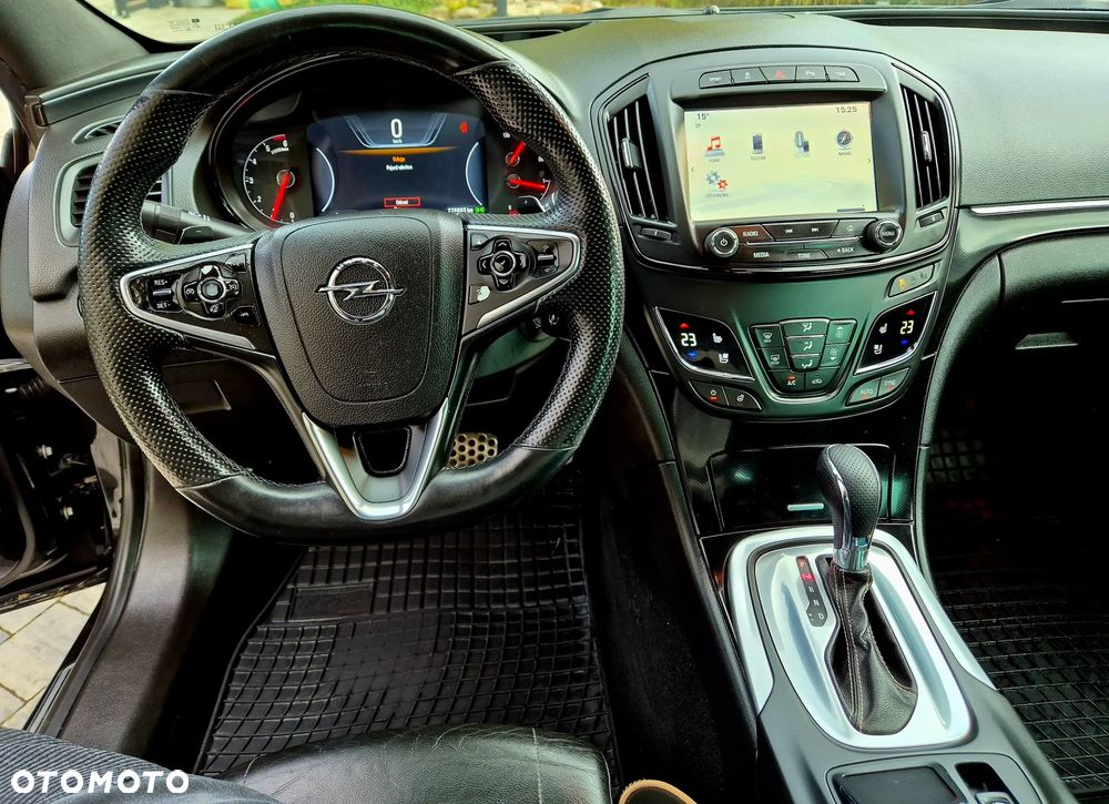 Opel Insignia 2.0 Bi Turbo CDTI 4x4 Country Tourer - 16