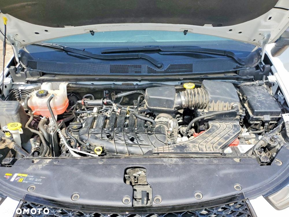 Chrysler Pacifica - 11