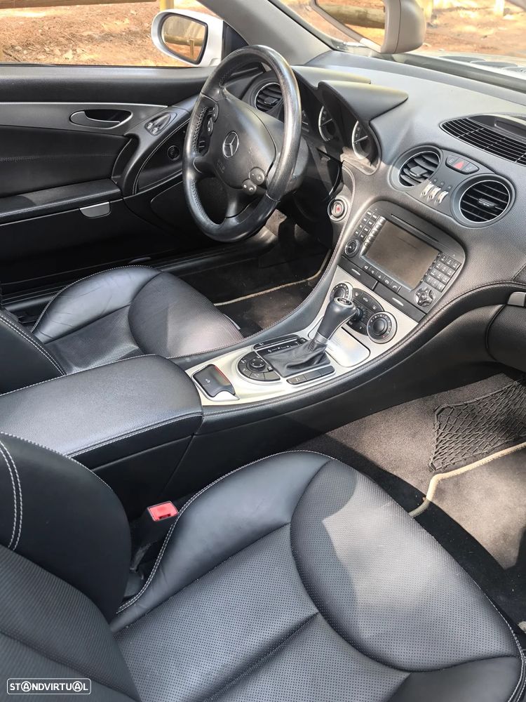 Mercedes-Benz SL 350 - 23