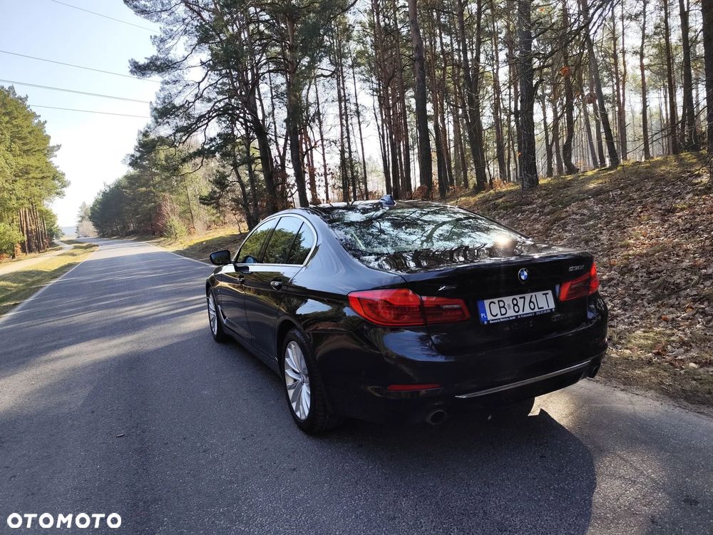 BMW Seria 5 530i xDrive Luxury Line sport - 6